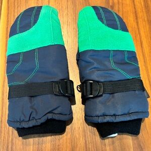 Green and Blue Mittens